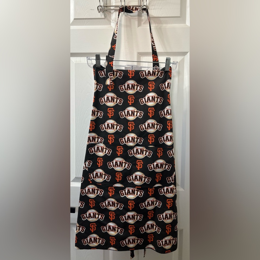 Giants reversible apron